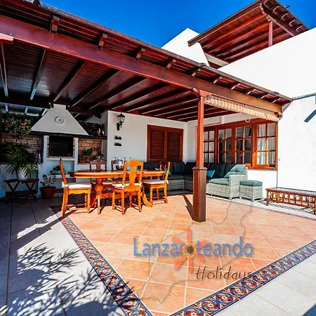 Vivienda Vacacional Seaside Home Costa Teguise