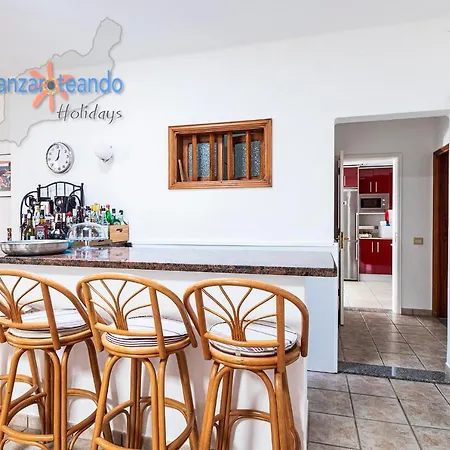 Vivienda Vacacional Seaside Home Costa Teguise